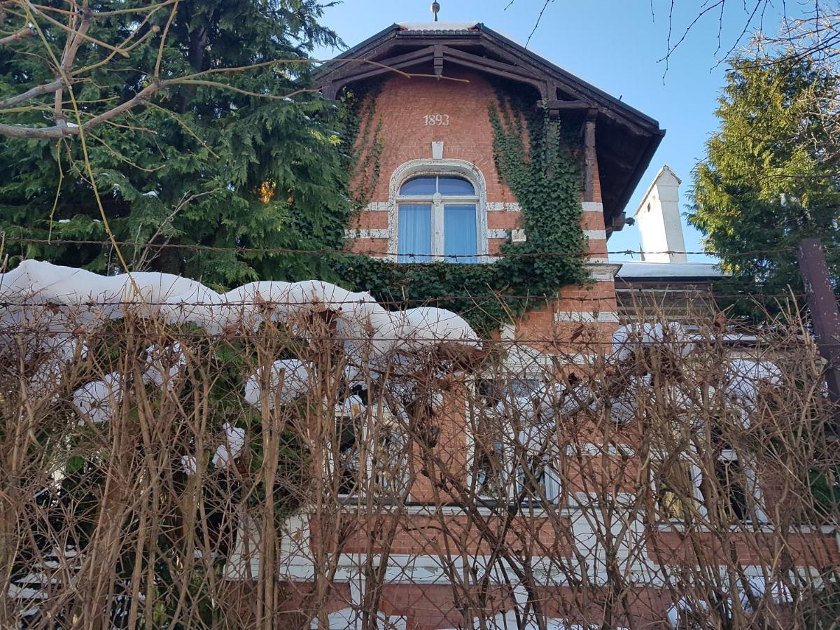 Willa Old House *
